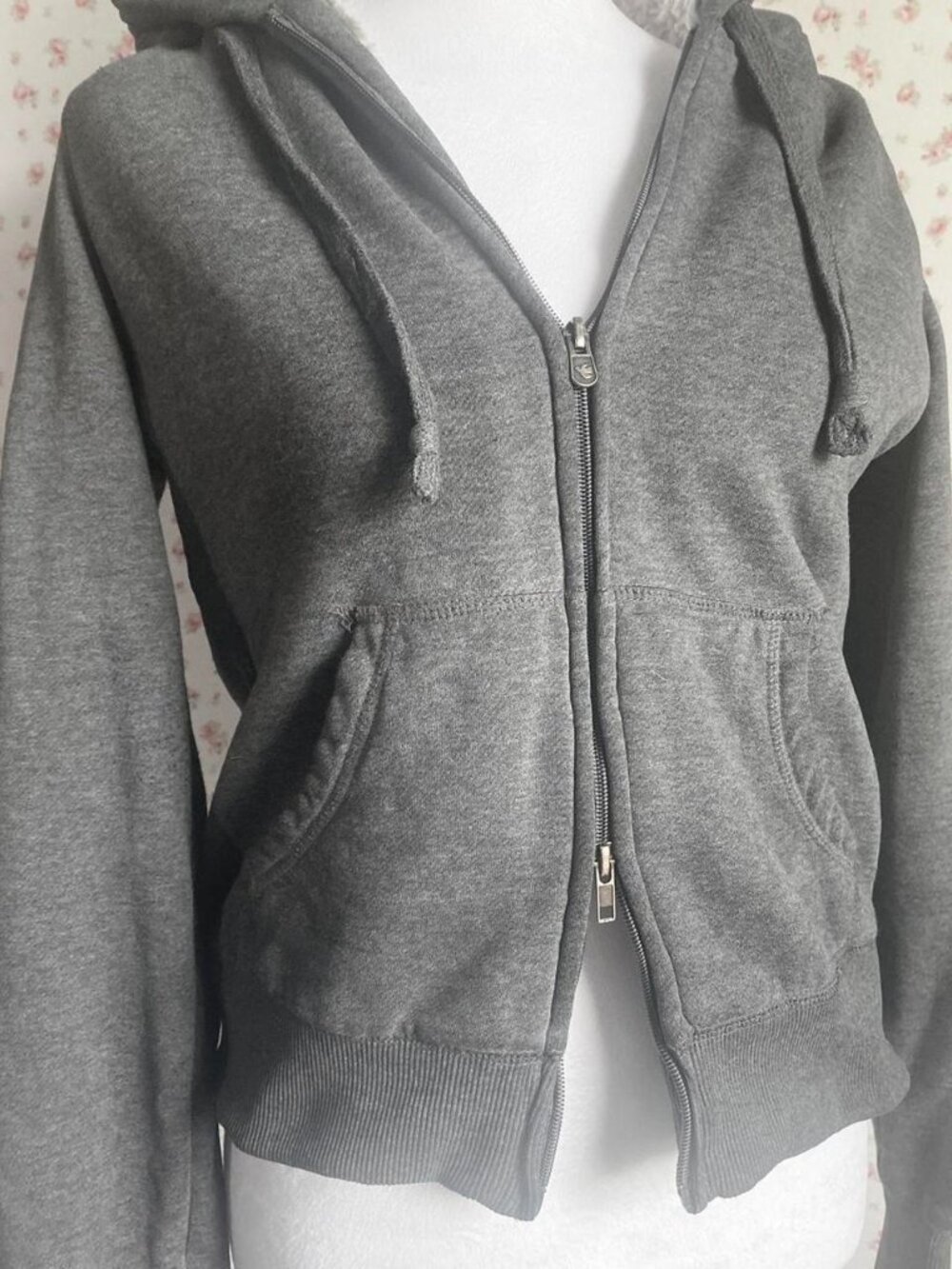 vintage y2k bluenotes grey zip up with faux fur lining ♡